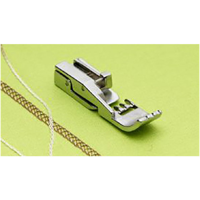 Pied recouvrement métal ourlet couvert Pied recouvrement métal ourlet couvert