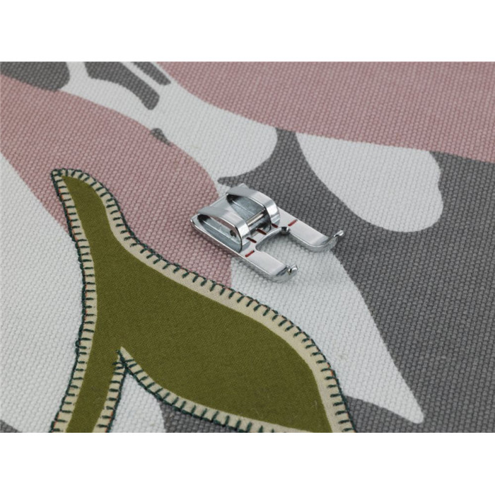 Pied satin, application métal ouvert 7mm F060 Pied satin, application métal ouvert 7mm F060